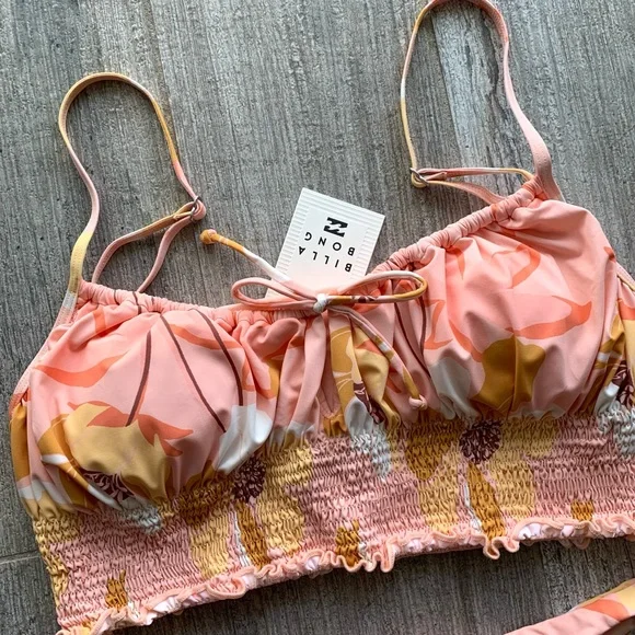 🔥🔥BILLABONG - TROPICAL DAZE CAMI MAYA BIKINI SET🔥🔥 - Picture 4 of 6